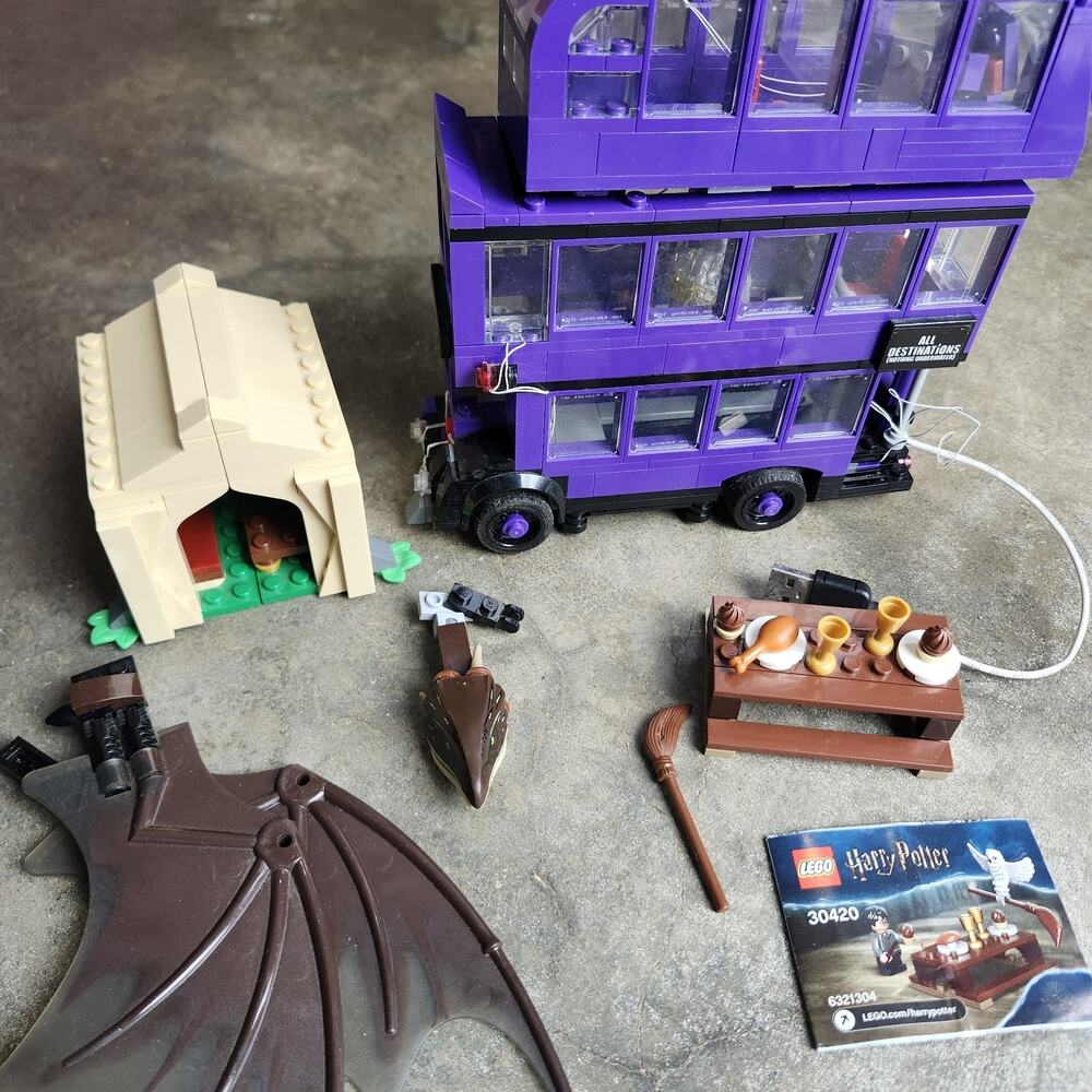 LEGO Harry Potter 4866 The Knights Bus, 75946 Horntail, 30420 Table Incomplete